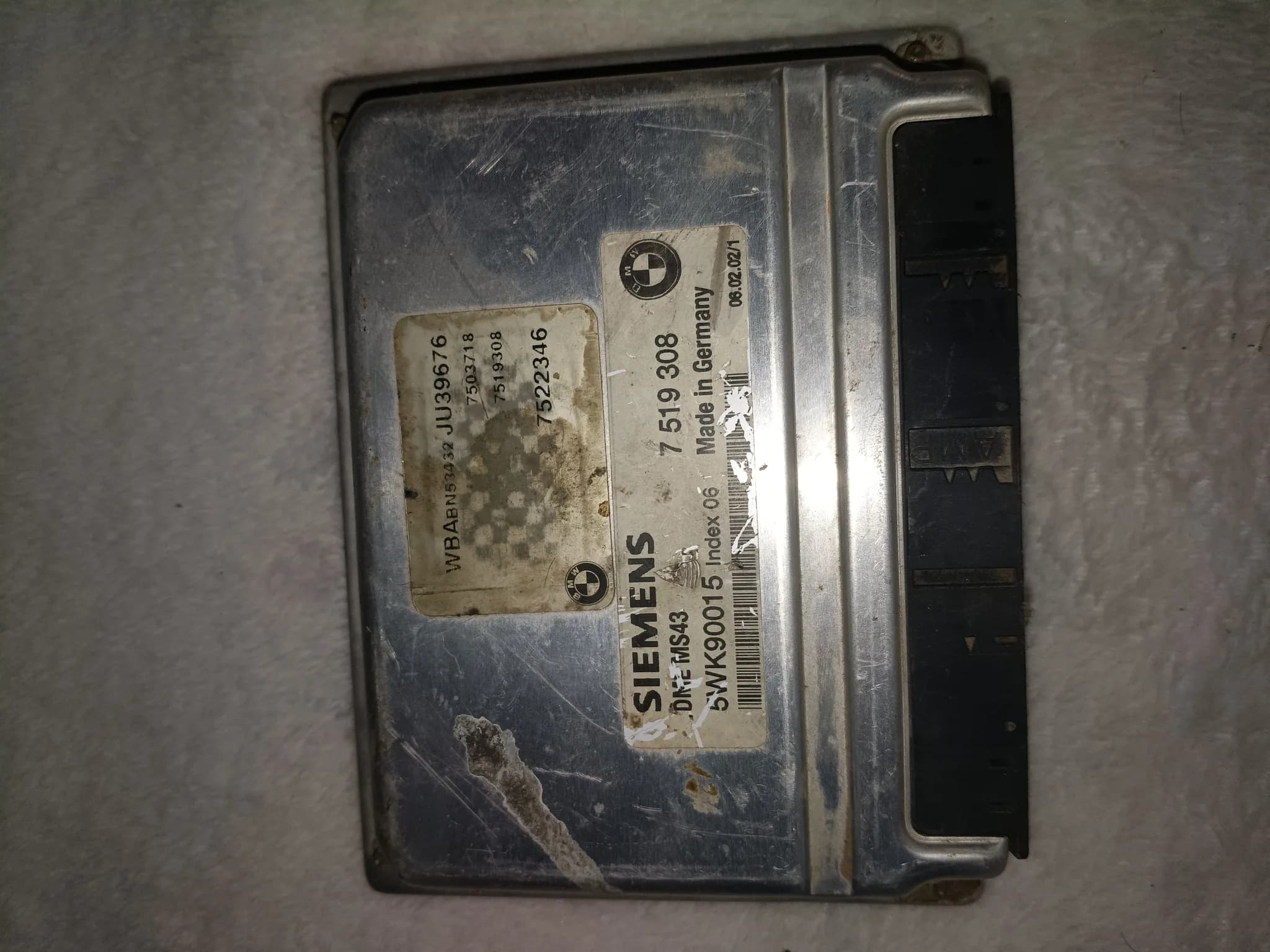 COMPUTADORA BMW M3 2.5i ECU DME MS43